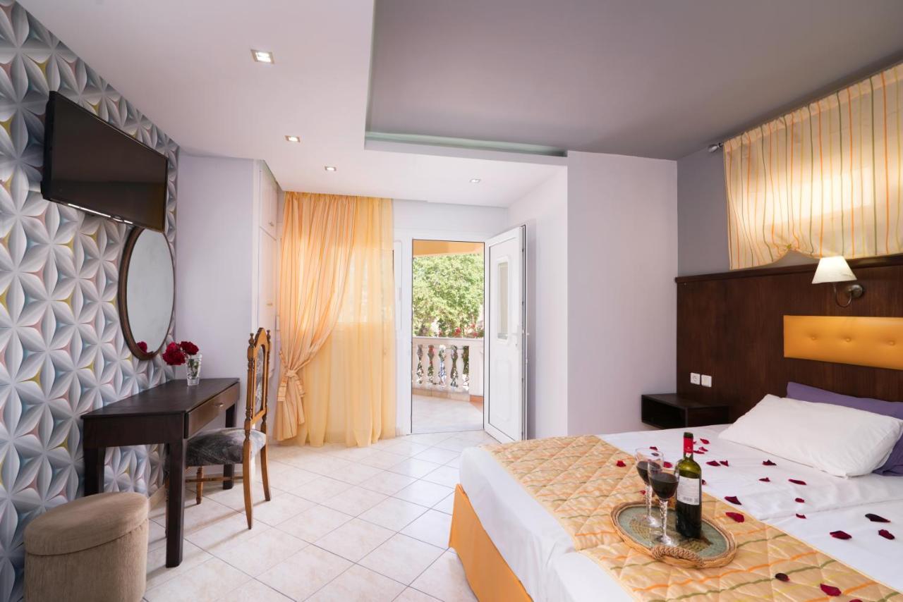 Hotel Asterias ลิเมนาเรีย ภายนอก รูปภาพ