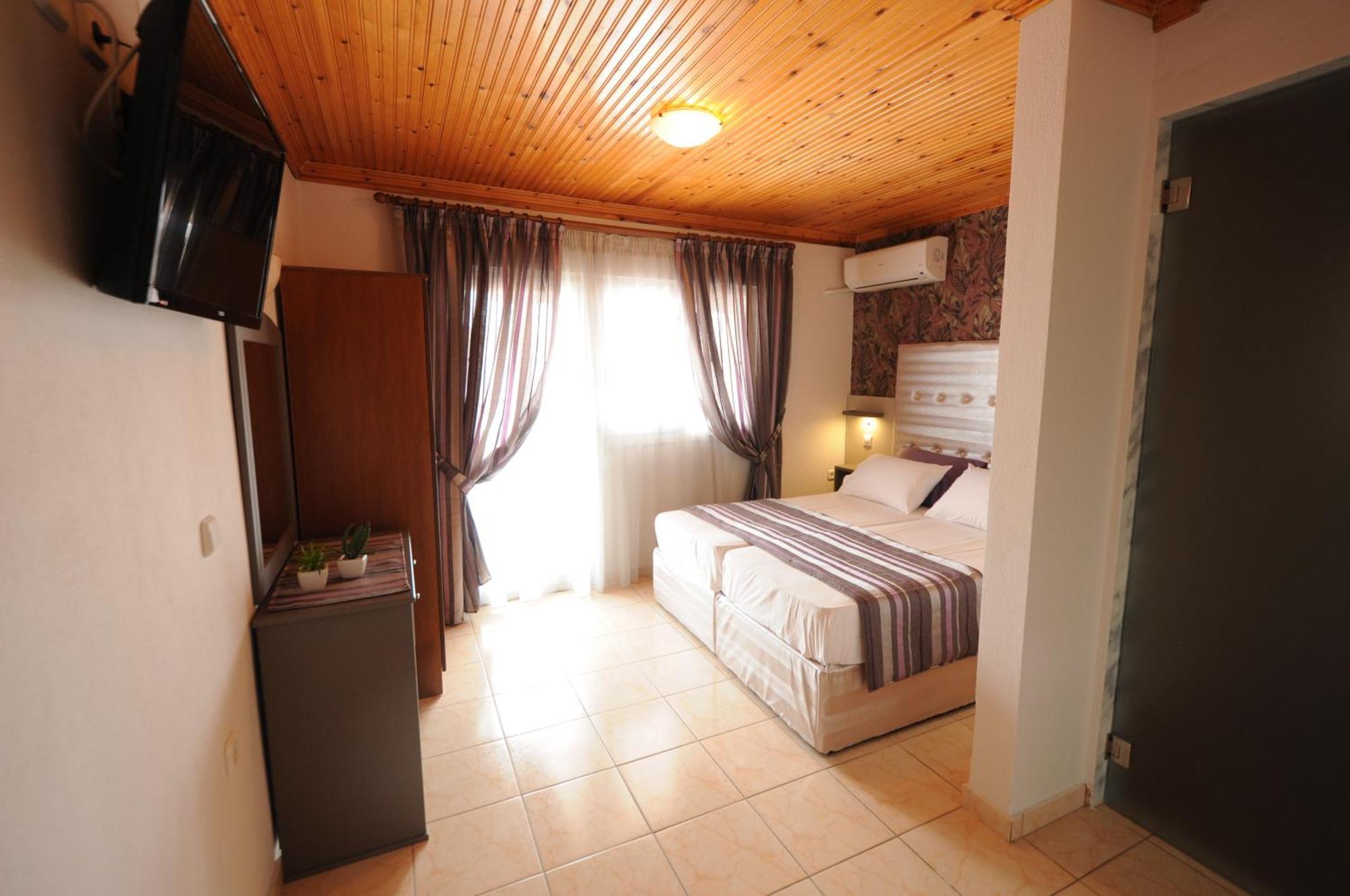 Hotel Asterias ลิเมนาเรีย ภายนอก รูปภาพ