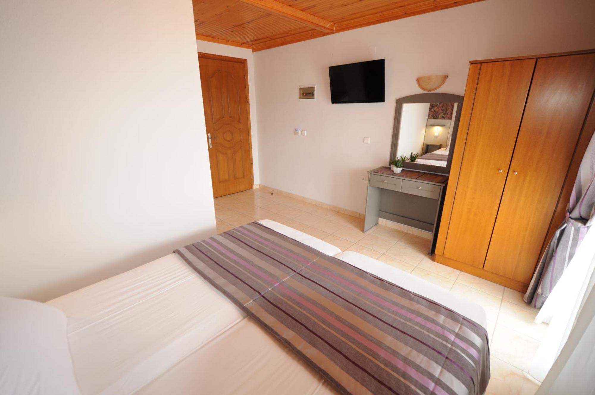 Hotel Asterias ลิเมนาเรีย ภายนอก รูปภาพ